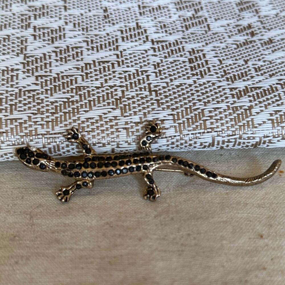 vintage Gold and Black rhinestone Lizard Brooch